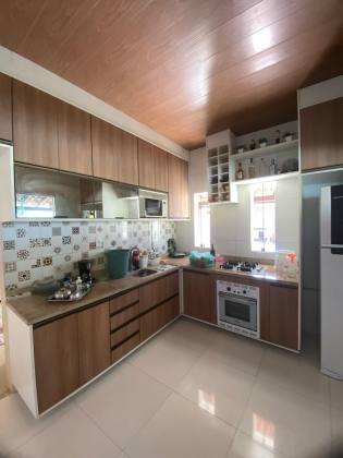 Casa em Jaua 3/4 c/ suite