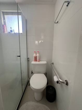Pituba 2/4 com dependência/ Rubem Berta