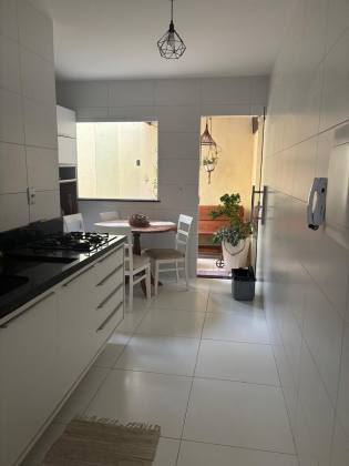 Casa 3/4 -   Vila Praiana