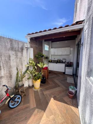 Casa Para Vender com 3 quartos 2 suítes em Abrantes
