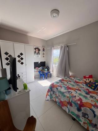 Casa Para Vender com 3 quartos 2 suítes em Abrantes