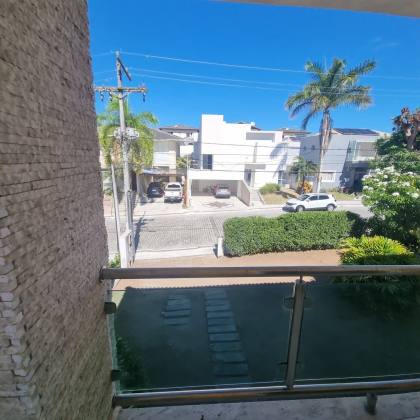 Casa em Villas do Atlântico