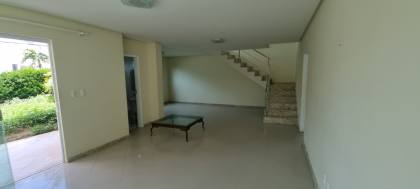 Casa em Villas do Atlântico