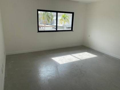 Casa em Vilas do Atlântico 4/4 com suítes