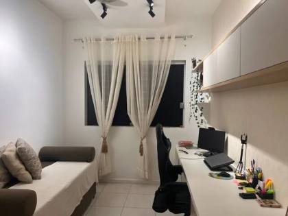 Casa em Buraquinho