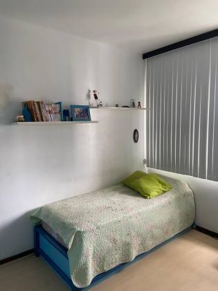 Pituba 4/4 com suítes