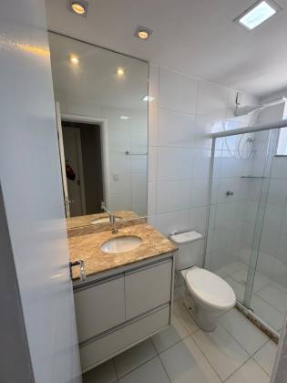 Pitangueiras 2/4 com suíte - Residencial Coliseu