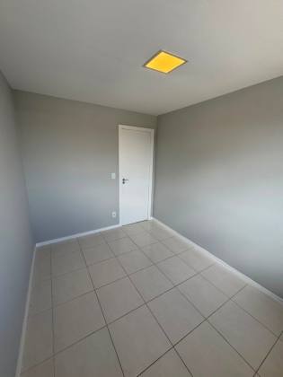 Pitangueiras 2/4 com suíte - Residencial Coliseu