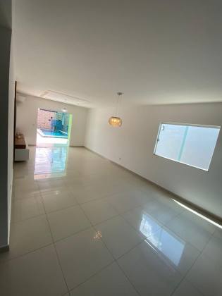 CASA  - Quintas do Picuaia