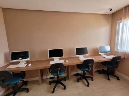 Smart Pituba 1/4 e sala com varanda
