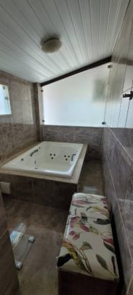 Casa Para Vender com 4 suítes em Vilas do Atlântico