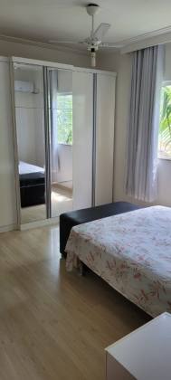 Casa Para Vender com 4 suítes em Vilas do Atlântico