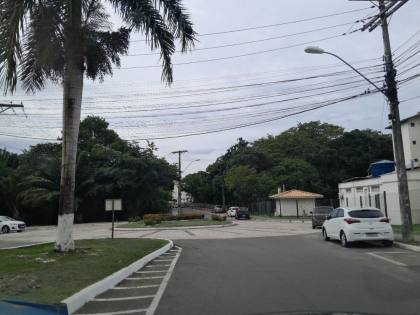 Reserva Parque 2/4 com suíte e varanda
