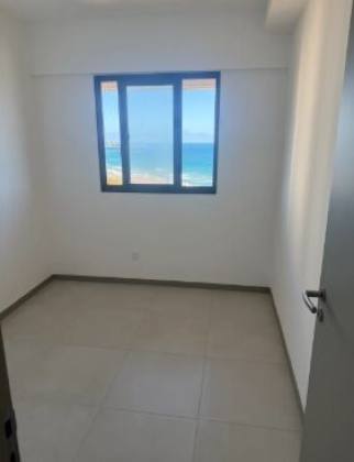 Jaguaribe | 2/4 com suíte - Vista Mar