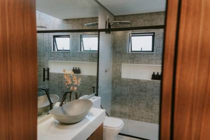 CASA ABRANTES | 3 SUÍTES