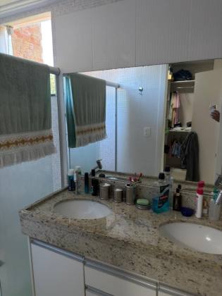 Casa Duplex 4/4 em Busca vida
