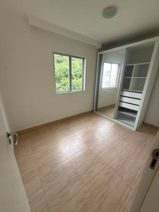 Reserva Parque (Abrantes) - 3/4 com suíte e varanda