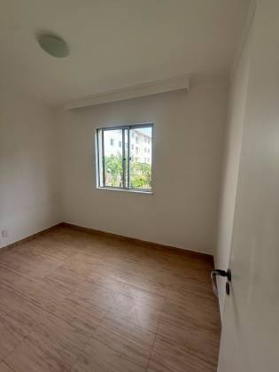 Reserva Parque (Abrantes) - 3/4 com suíte e varanda