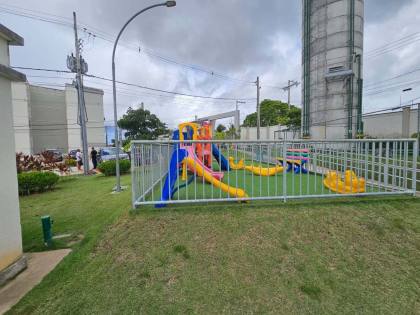 Parque Serra Ville com Garden