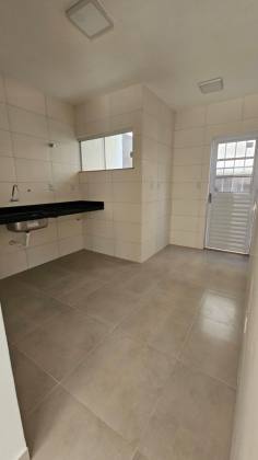 Casa em Caixa D'Agua - 4/4 com suítes