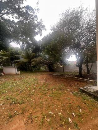 Casa 2/4 com suítes - Sete de Abril