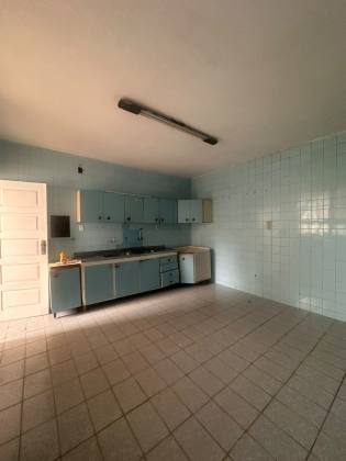 Casa 2/4 com suítes - Sete de Abril