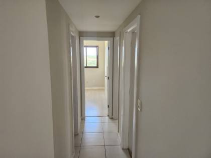 Brisas (Paralela) | 3/4 com suíte