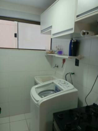Brisas do Ipitanga 2/4 com suíte