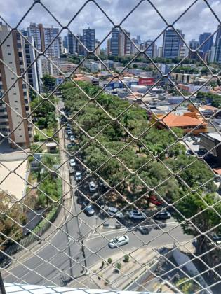 Mansão Flamartino | Itaigara 3/4 com suíte