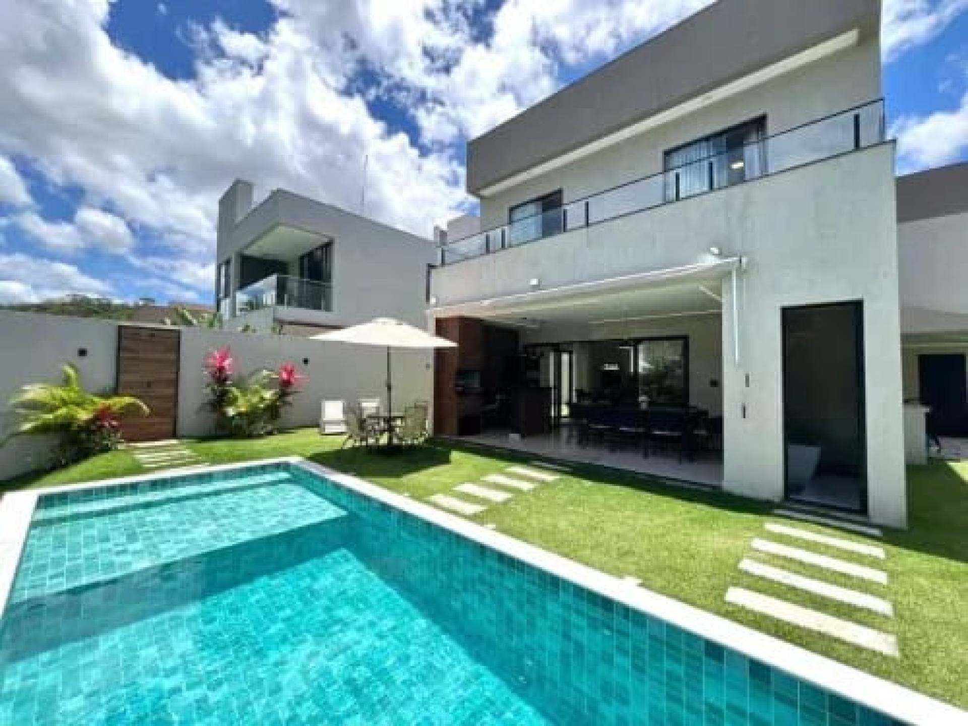 Casa em Aphaville Litoral Norte 3