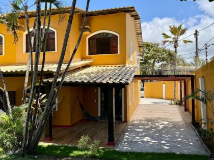 Casa 4/4 em Vilas do Atlântico