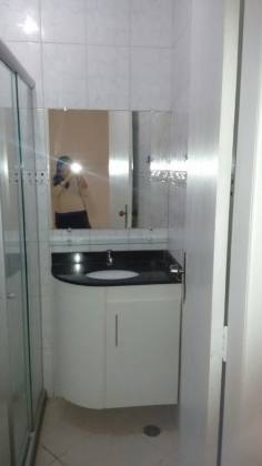 Casa 3/4 com suíte - Centro