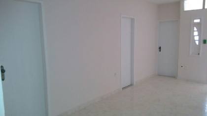 Casa 3/4 com suíte - Centro