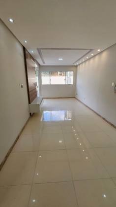CASA 3/4 com suíte - Abrantes