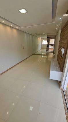 CASA 3/4 com suíte - Abrantes