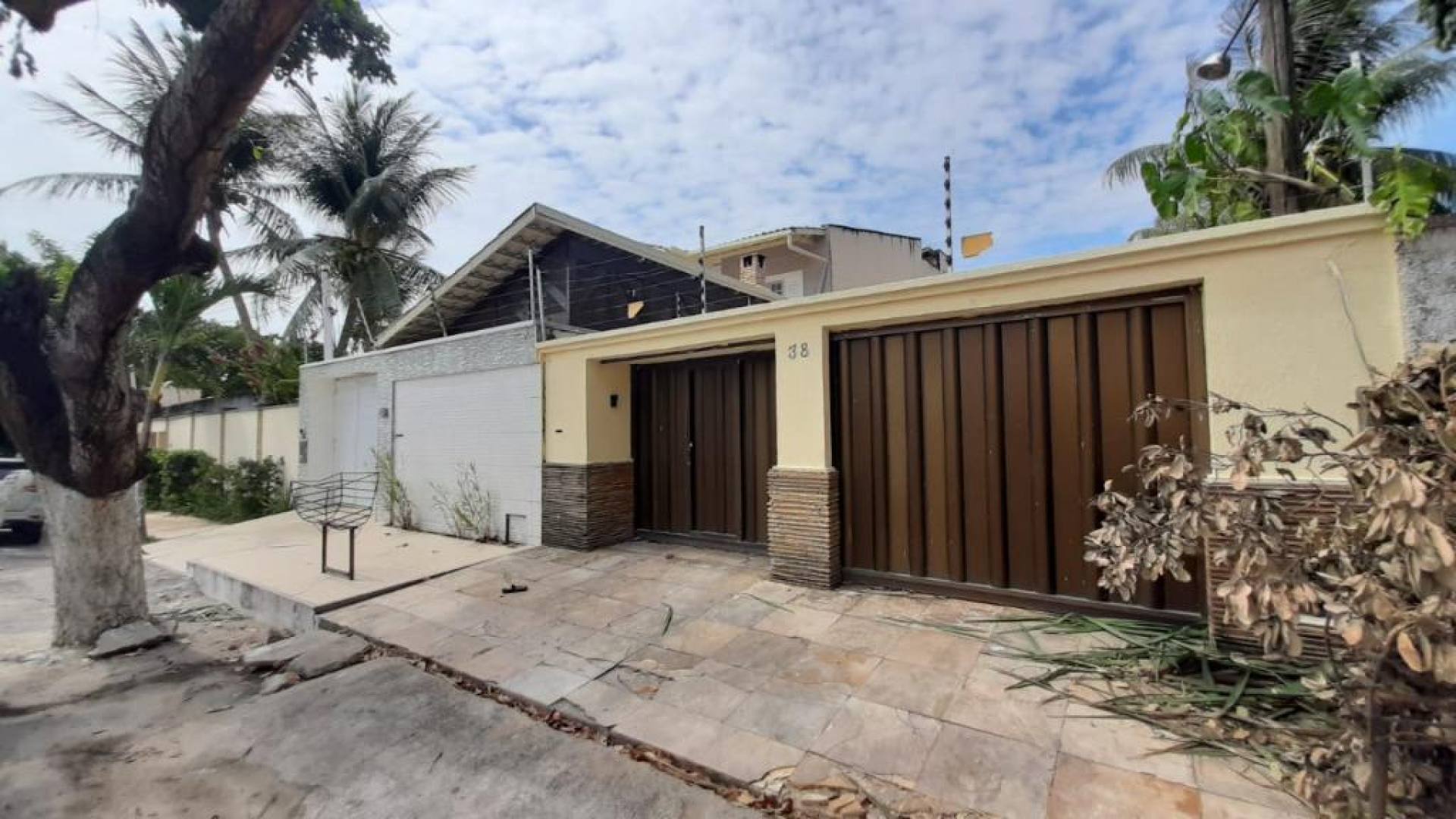Casa com 3 quartos à venda, 160 m² por R$ 420.000 - Messejana - Fortaleza/CE