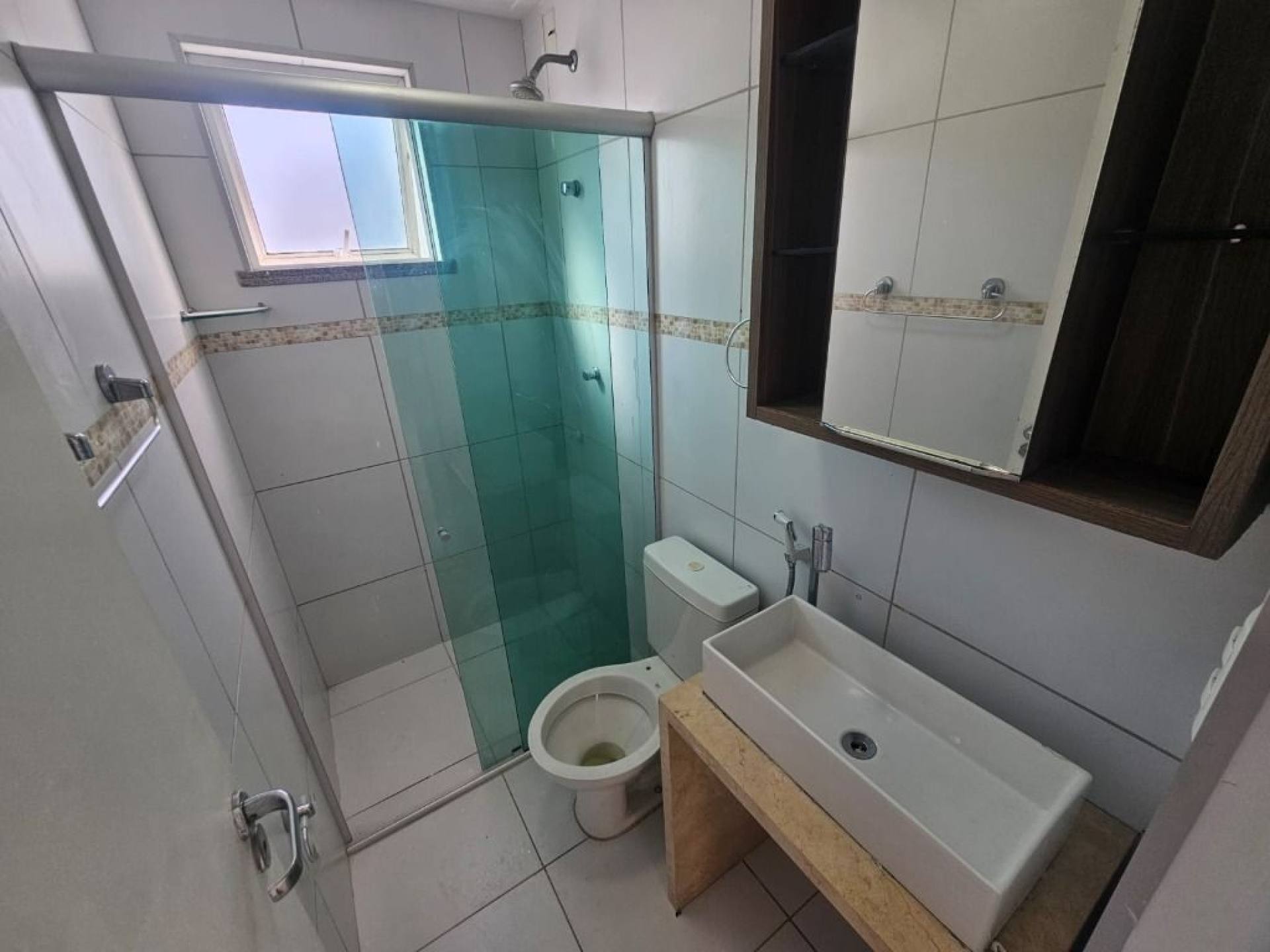 Apartamento com 2 quartos para alugar, 57 m² por R$ 3.054/mês - Messejana - Fortaleza/CE