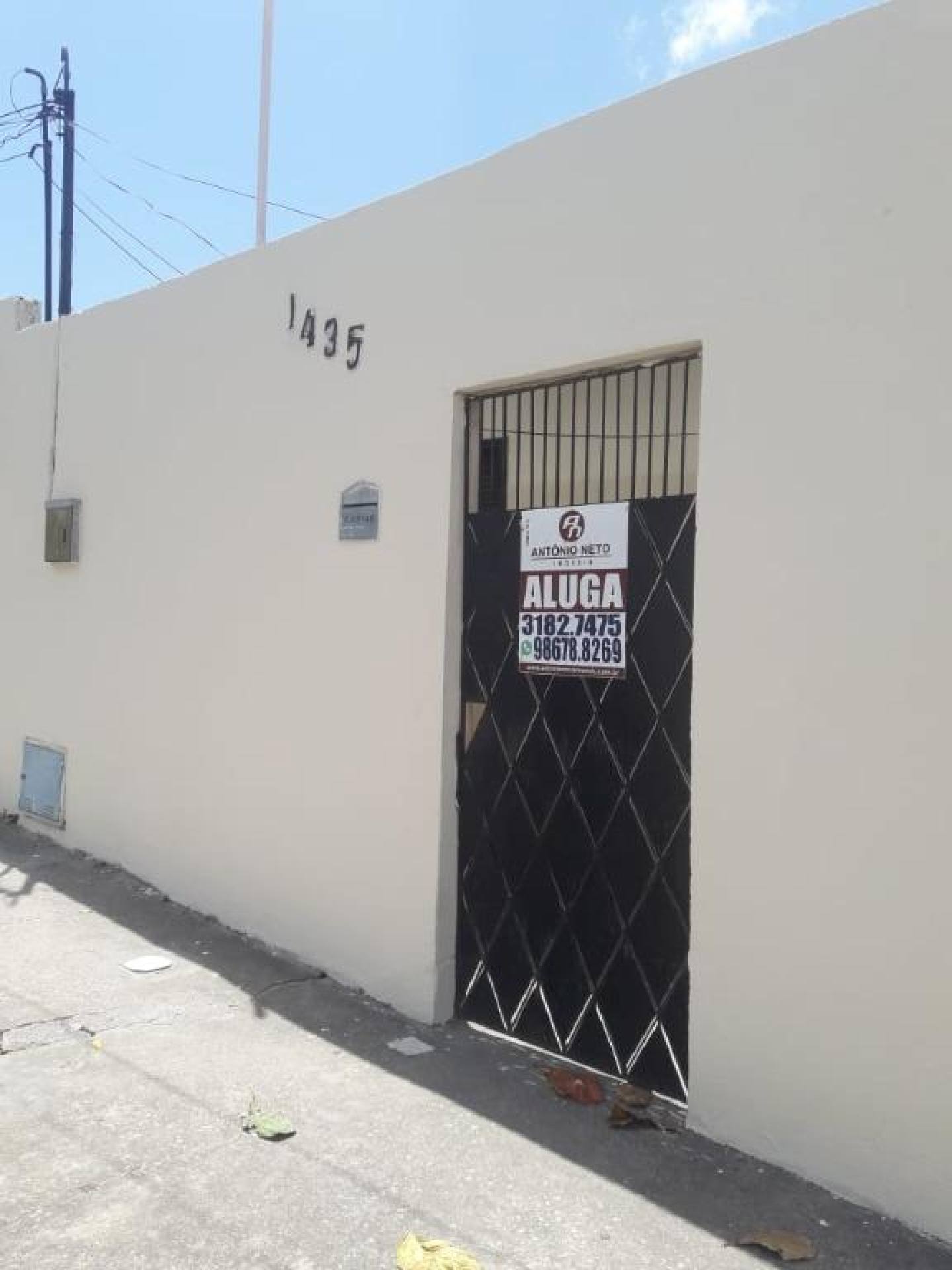 Casa com 2 dormitórios para alugar, 52 m² por R$ 700,00/mês - Itaperi - Fortaleza/CE