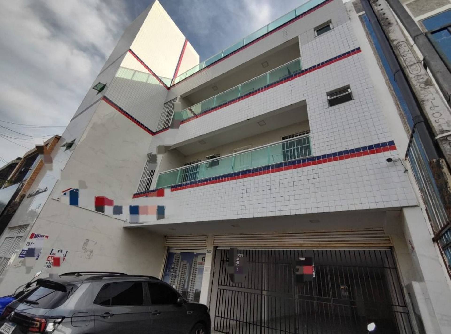 Apartamento com 2 quartos para alugar, 46 m² por R$ 1.300/mês - Montese - Fortaleza/CE
