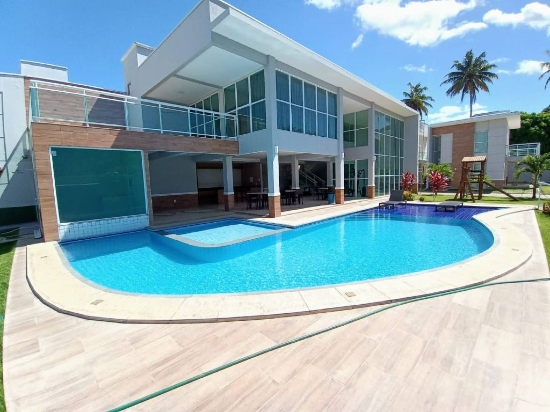 Bello Village - Casa com 3 quartos à venda, 138 m² por R$ 659.000 - Encantada - Eusébio/CE