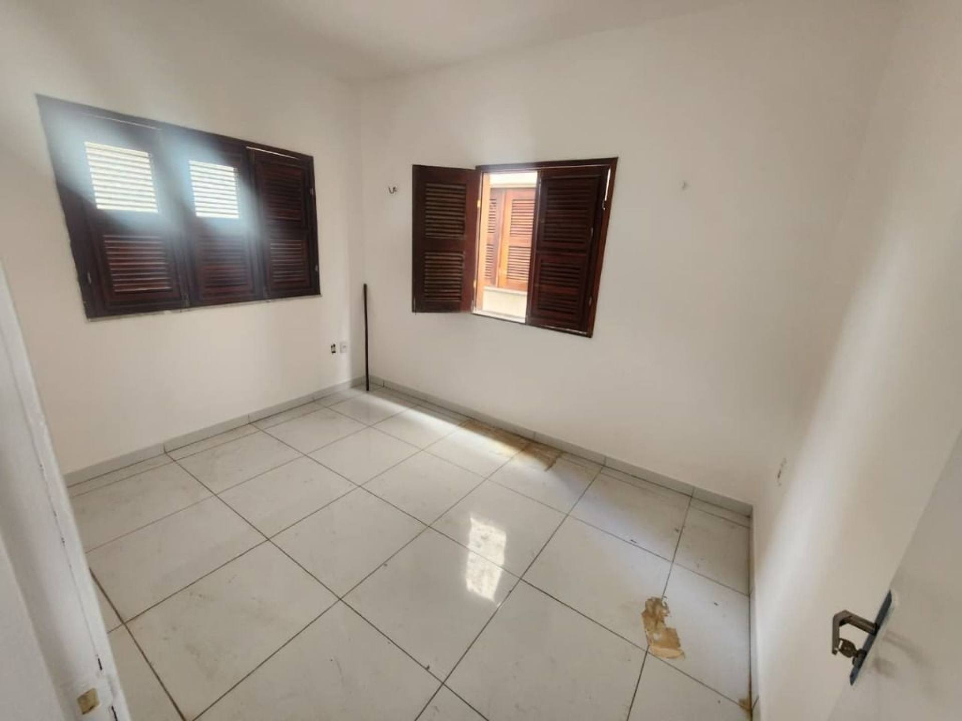 Apartamento com 2 quartos para alugar, 64 m² por R$ 1.265/mês - Jardim Cearense - Fortaleza/CE