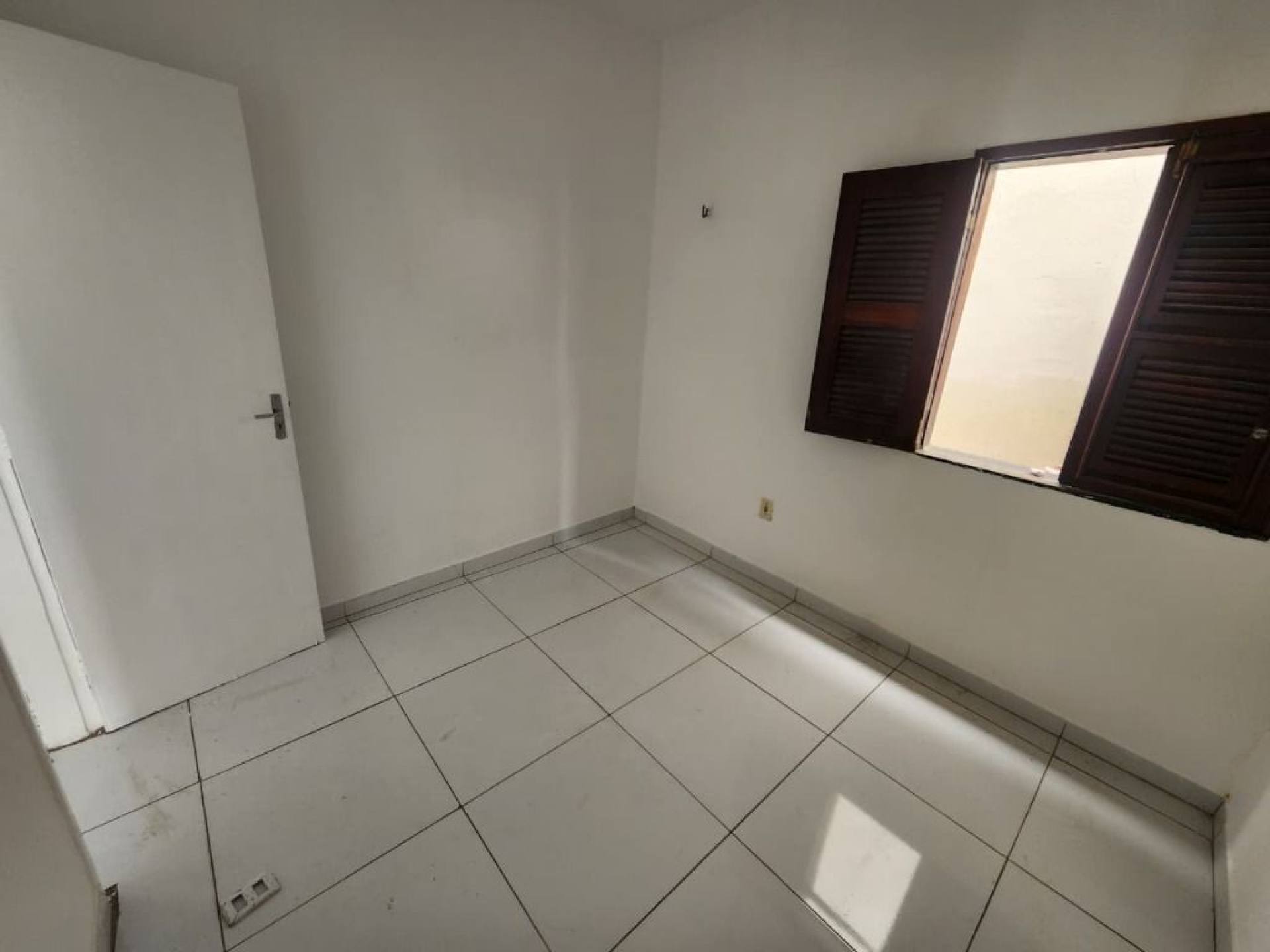 Apartamento com 2 quartos para alugar, 64 m² por R$ 1.265/mês - Jardim Cearense - Fortaleza/CE