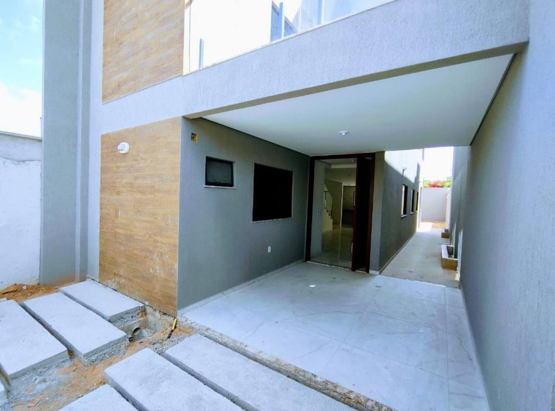 Casa Duplex com 4 quartos à venda, 145 m² por R$ 598.000 - Edson Queiroz - Fortaleza/CE