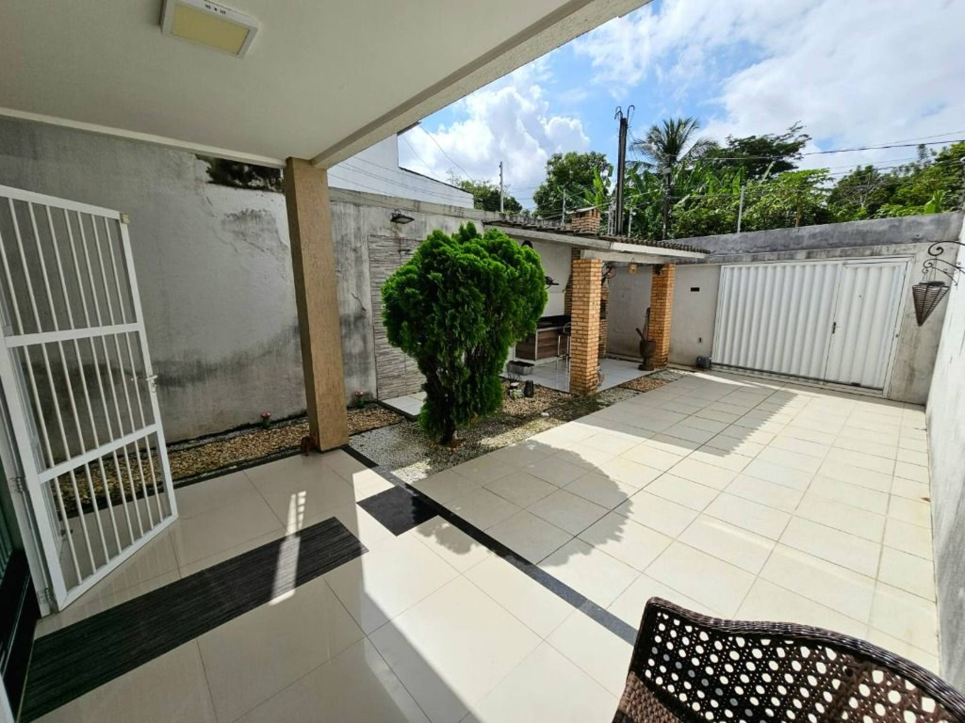 Casa com 4 Quartos à venda, 150 m² por R$ 550.000 - Itaperi - Fortaleza/CE