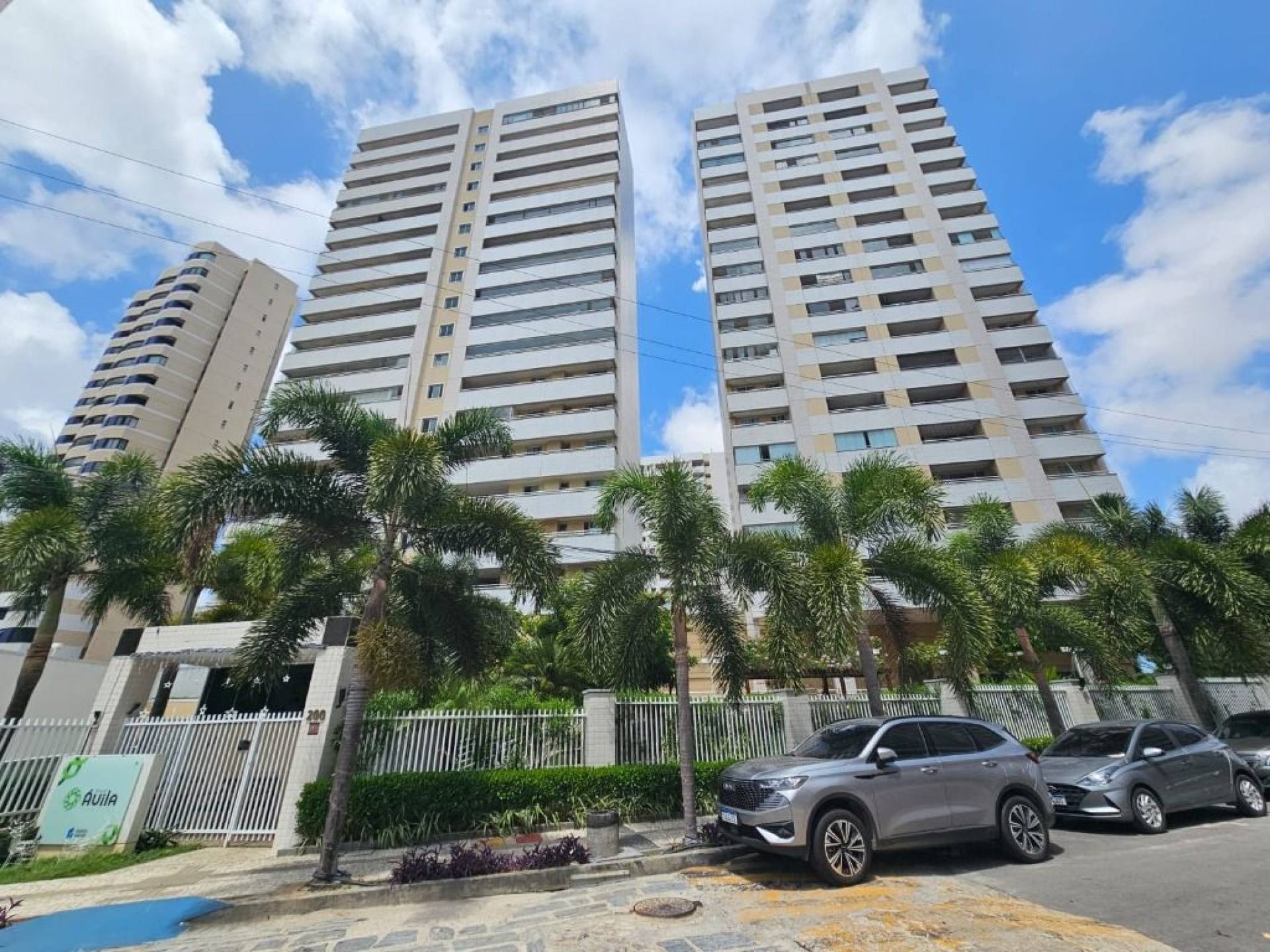 Apartamento com 3 quartos à venda, 91 m² por R$ 743.000 - Cambeba - Fortaleza/CE