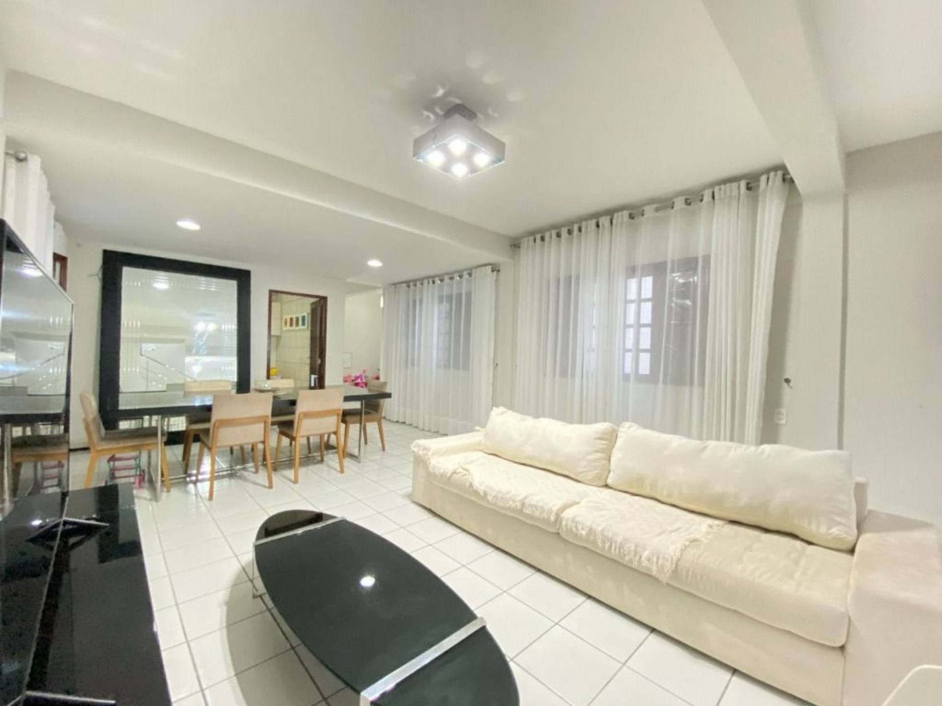 Casa duplex com 5 Quartos à venda, 221 m² por R$ 850.000 - Engenheiro Luciano Cavalcante - Fortaleza/CE