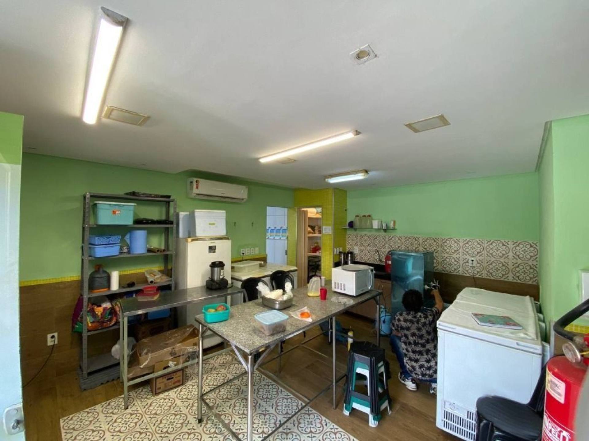 Casa com 2 quartos para alugar, 147 m² por R$ 4.500/mês - Cidade dos Funcionários - Fortaleza/CE
