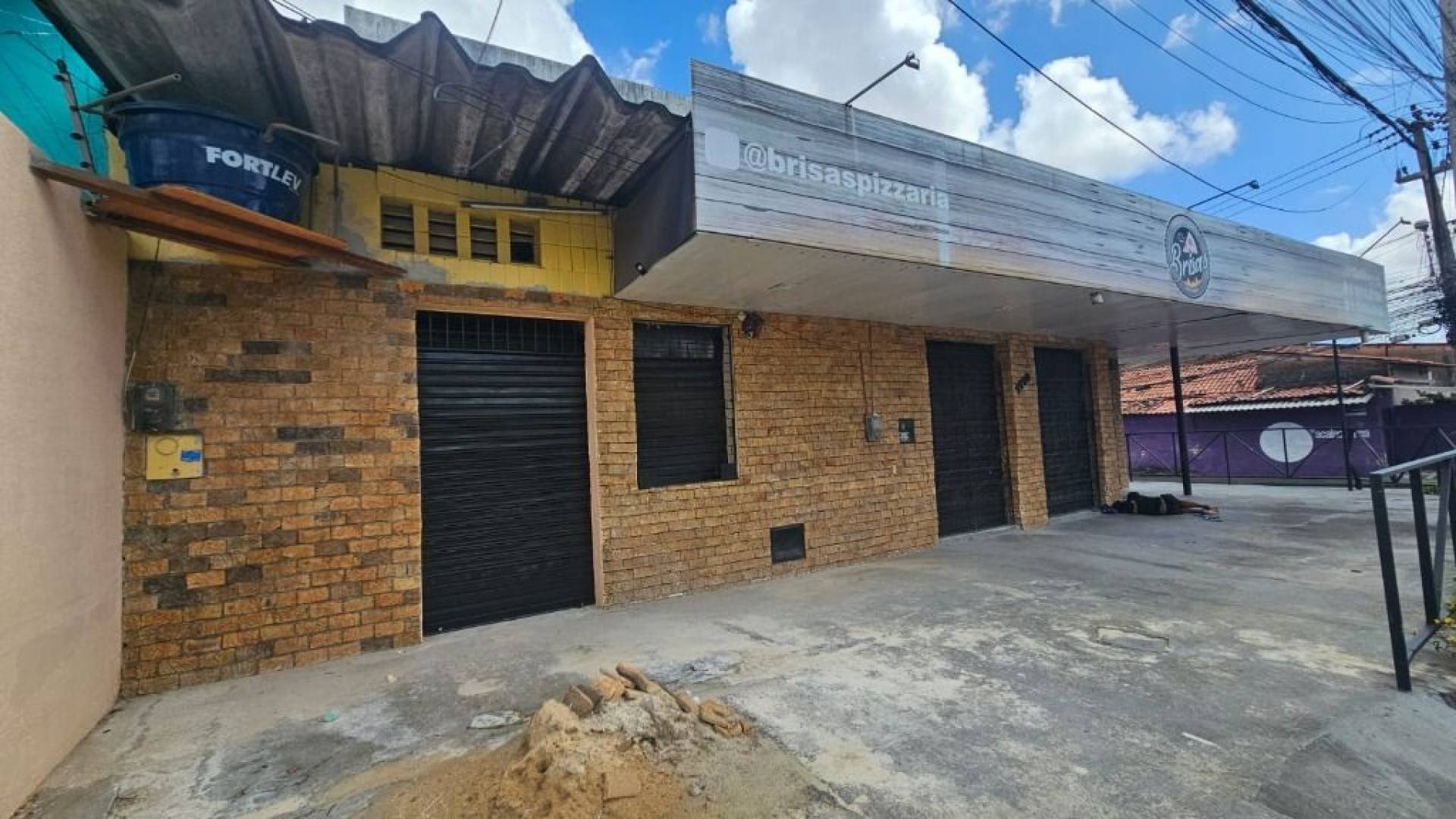Ponto para alugar, 29 m² por R$ 750,00/mês - Parangaba - Fortaleza/CE