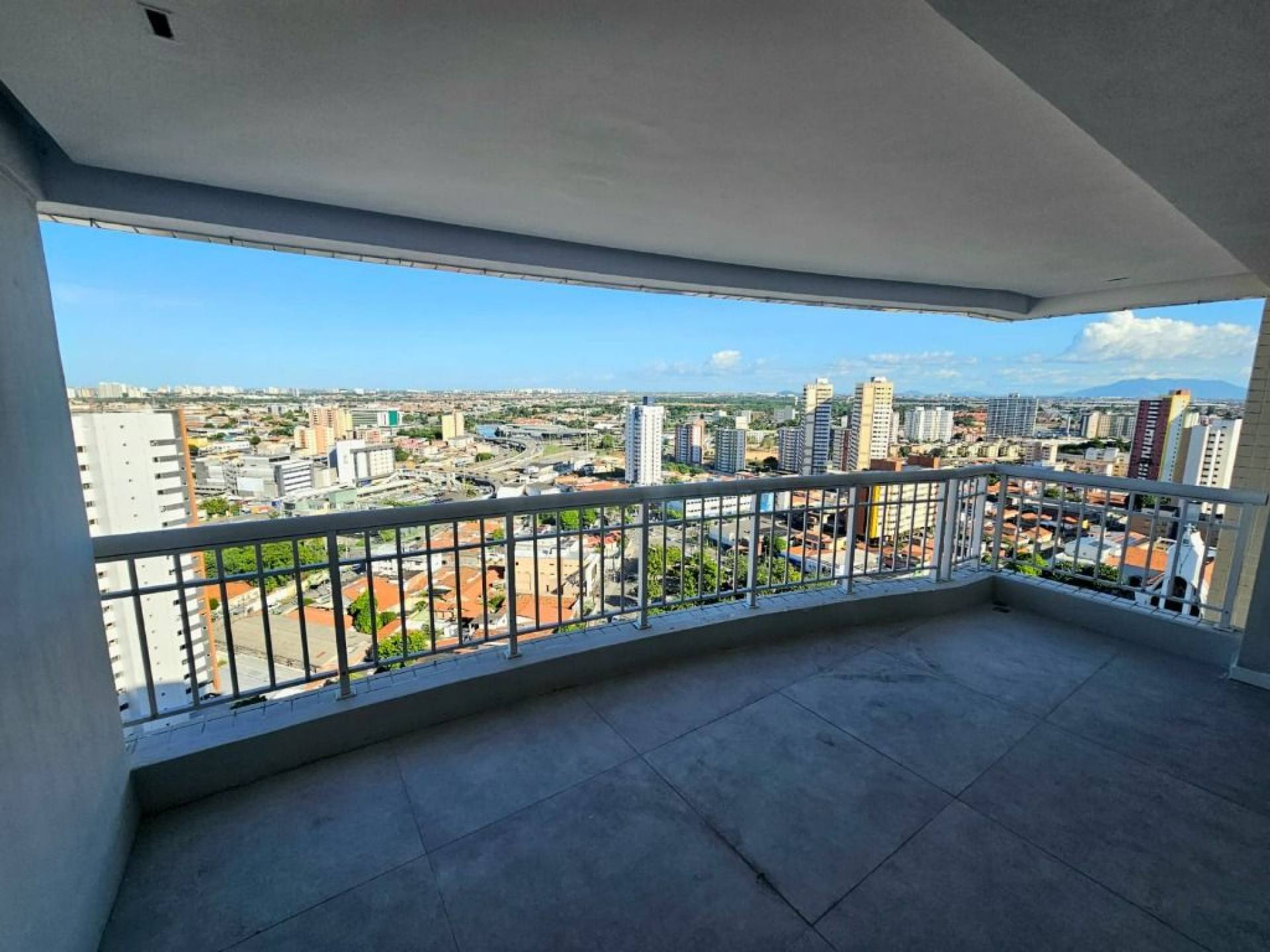 Via Appia - Apartamento com 3 quartos à venda, 144 m² por R$ 1.749.000 - Fátima - Fortaleza/CE