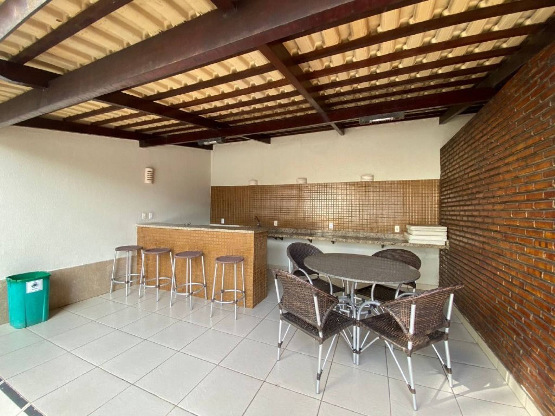 Via Mont Verdi - Apartamento com 3 quartos à venda, 112 m² por R$ 750.000 - Guararapes - Fortaleza/CE